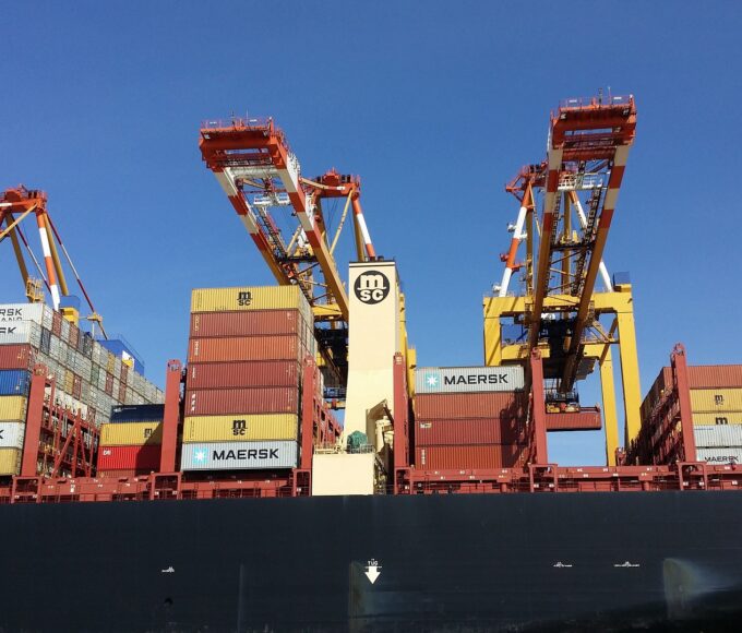 Importação no Brasil: Vale a pena? É Lucrativo? Tem espaço para crescer? Rodrigo Borge 03/06/2026 Jorge Paulo Lemann